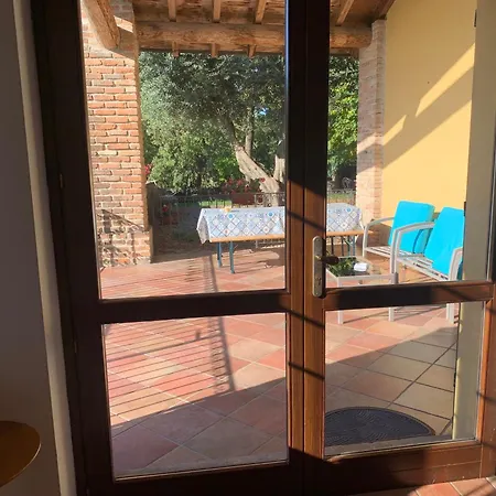 Alloggio per agriturismo In Collina *